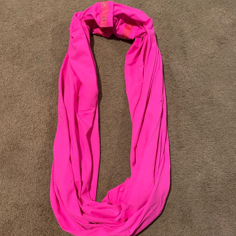 Lululemon scarf